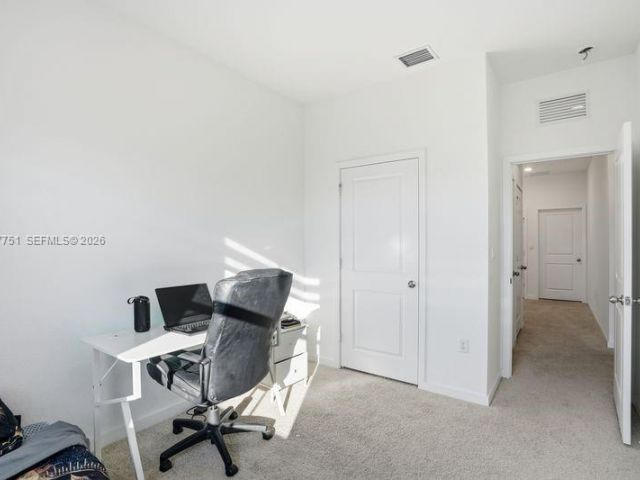 Home for rent at 816 NW 3rd Ter 818 - photo 7478186