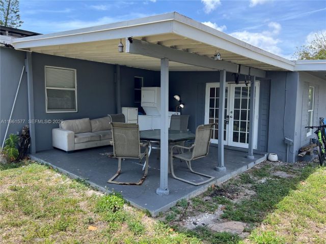 Home for rent at 1885 NE 53rd St - photo 7384242