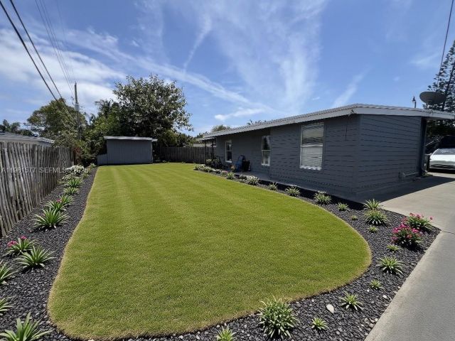 Home for rent at 1885 NE 53rd St - photo 7384256