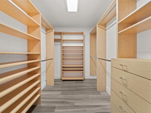 Home for rent at 3110 NE 210th Ter - photo 7386952