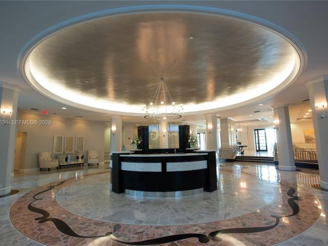 Apartment for sale  Unit #1033 - photo 7436269