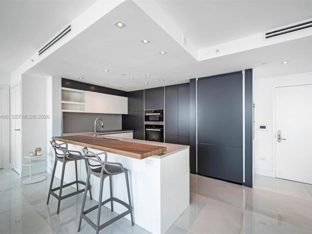 Apartment for rent  Unit #BL-33 - photo 7395745