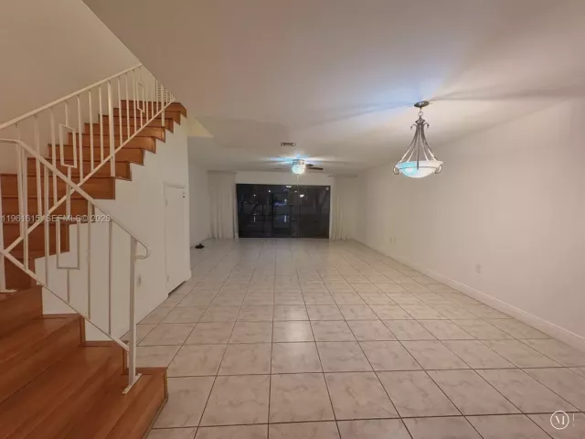 2-bedroom home for sale in Doral - 3855 Estepona Ave 10-D-1 - MondialRealty