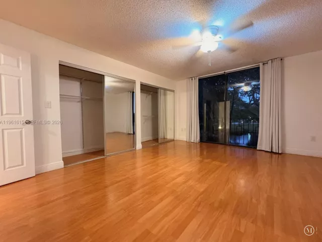 2-bedroom home for sale in Doral - 3855 Estepona Ave 10-D-1 - MondialRealty