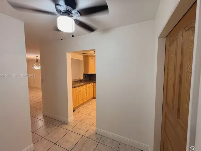 2-bedroom home for sale in Doral - 3855 Estepona Ave 10-D-1 - MondialRealty