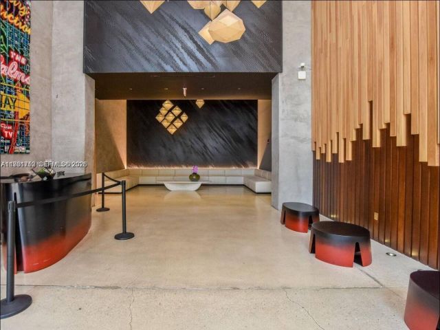 1-bedroom condo for rent in Miami - 151 SE 1st St 2104 - MondialRealty