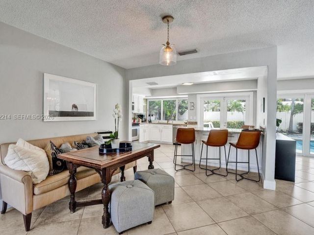 Home for rent at 2080 NE 65th St - photo 7531589