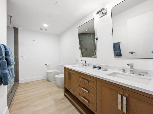 Apartment for sale  Unit #2009 - photo 7402889