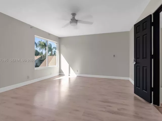 3-bedroom home for sale in Boca Raton - 6768 Canary Palm Cir - MondialRealty