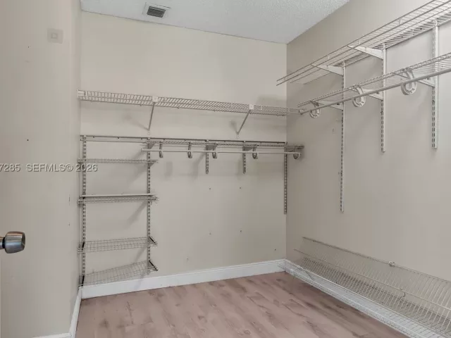 3-bedroom home for sale in Boca Raton - 6768 Canary Palm Cir - MondialRealty