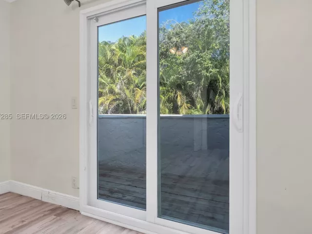 3-bedroom home for sale in Boca Raton - 6768 Canary Palm Cir - MondialRealty