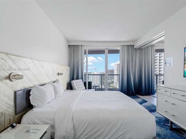 Apartment for sale  Unit #1804 - photo 7411997