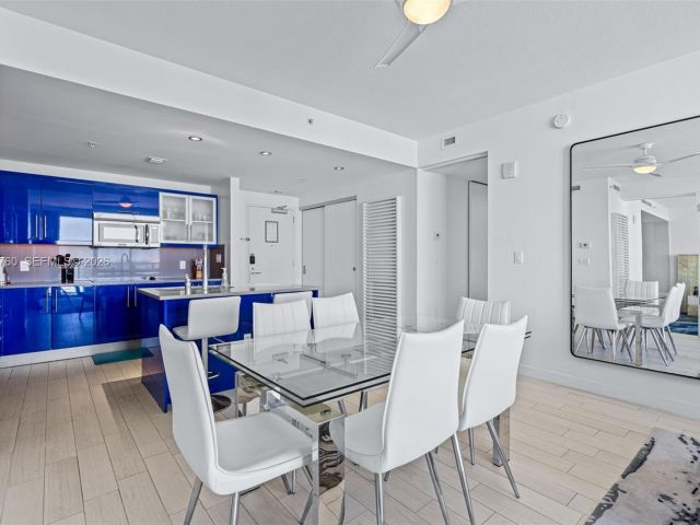 Apartment for sale  Unit #1804 - photo 7412000