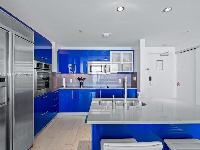 Apartment for sale  Unit #1804 - photo 7412009