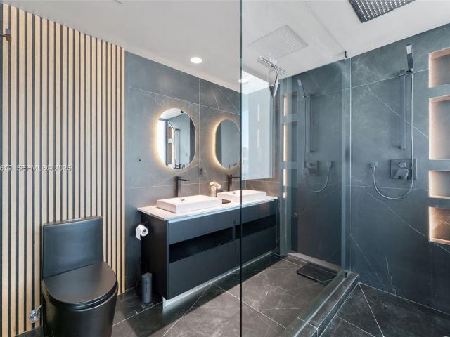 Apartment for rent  Unit #1601 - photo 7404643