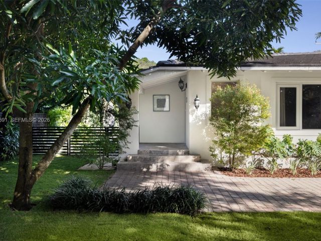 Home for sale at 1101 Coral Way - photo 7535484