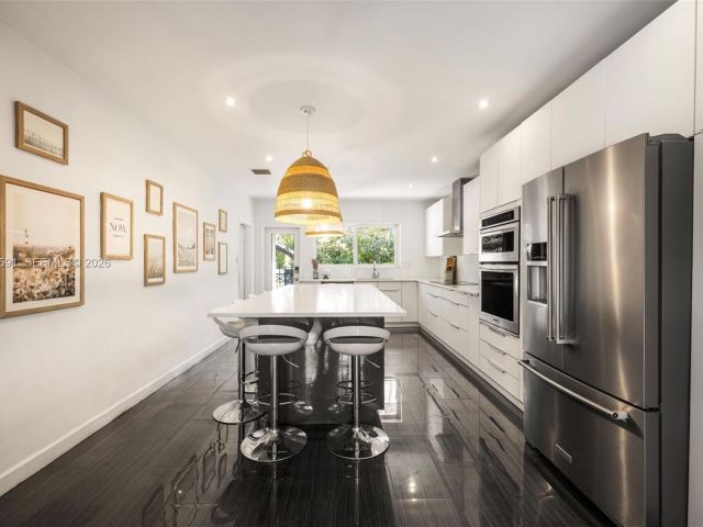 Home for sale at 1101 Coral Way - photo 7535492