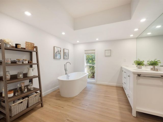 Home for sale at 1101 Coral Way - photo 7535499