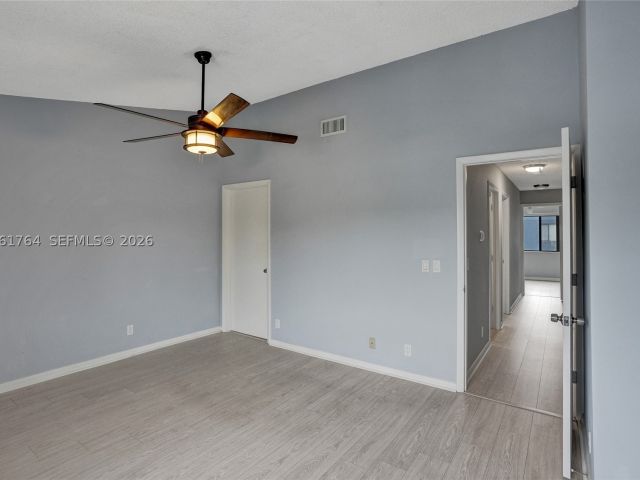 3-bedroom home for rent in West Palm Beach - 2641 W Gately Dr W 1002 - MondialRealty