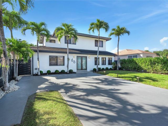 Home for sale at 66 NW 73rd Place - photo 7514899