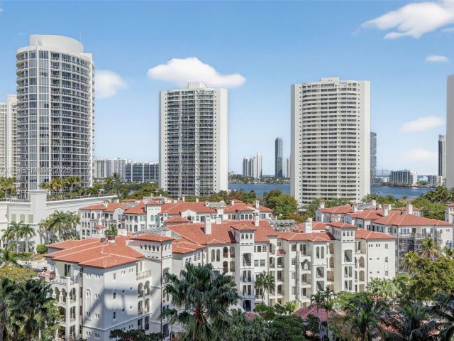 Apartment for sale  Unit #1109 - photo 7488315