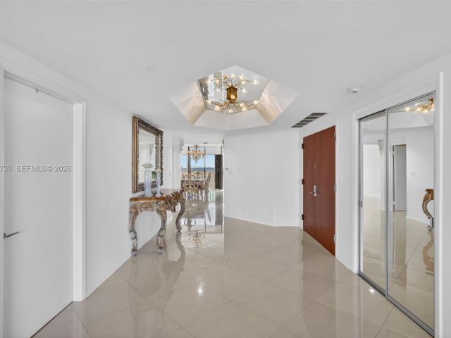 Apartment for sale  Unit #1109 - photo 7488334