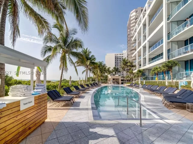 2-bedroom condo for sale in Miami Beach - 6801 Collins Ave 1110 (Door 1106) - MondialRealty