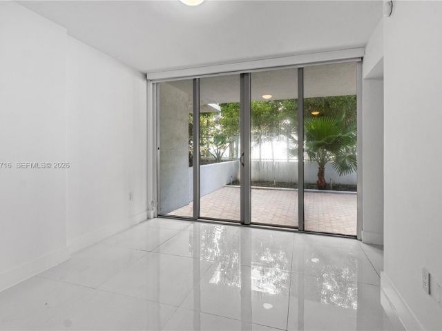 Apartment for rent  Unit #116 - photo 7394665