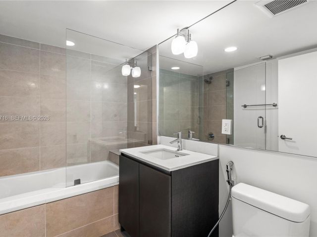 Apartment for rent  Unit #116 - photo 7394674