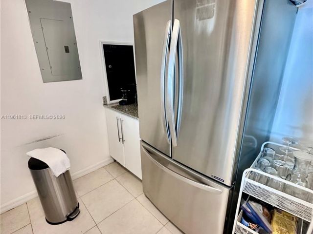 Apartment for sale  Unit #1705 - photo 7433541