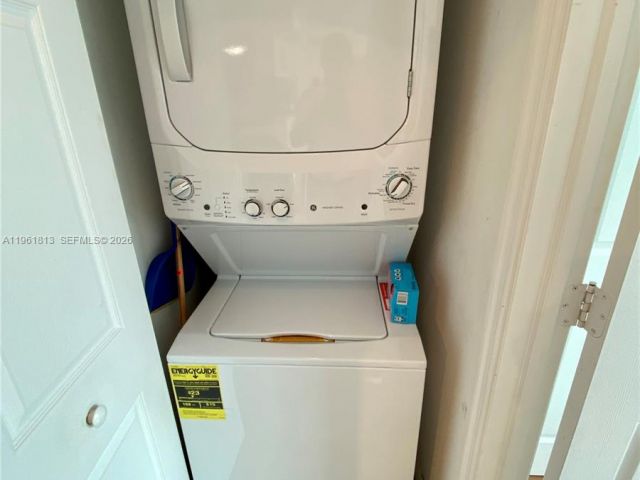 Apartment for sale  Unit #1705 - photo 7433544