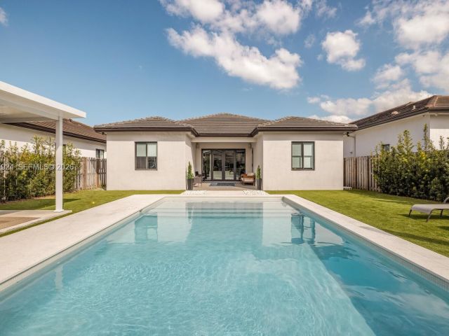 Home for sale at 14468 SW 16th St - photo 7509049