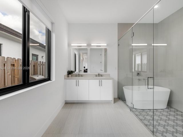 Home for sale at 14468 SW 16th St - photo 7509053