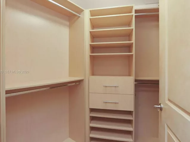 Apartment for sale  Unit #1216 - photo 7395865