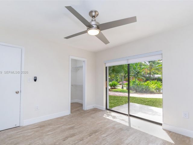 4-bedroom home for rent in Key Biscayne - 310 Harbor Ct - MondialRealty