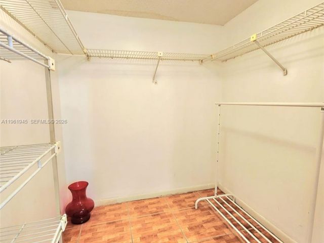 Apartment for sale  Unit #714 - photo 7495415