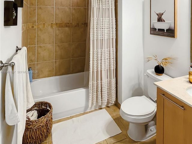 Apartment for sale  Unit #1113 - photo 7426693