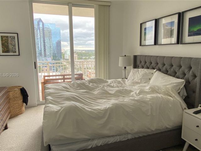 Apartment for sale  Unit #1113 - photo 7426694