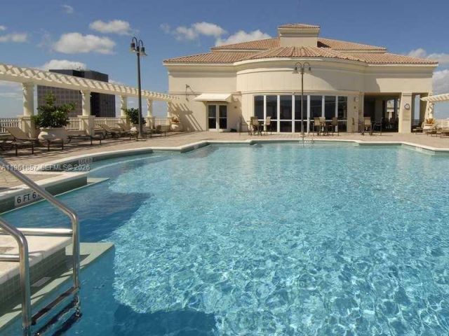 Apartment for sale  Unit #1113 - photo 7426702