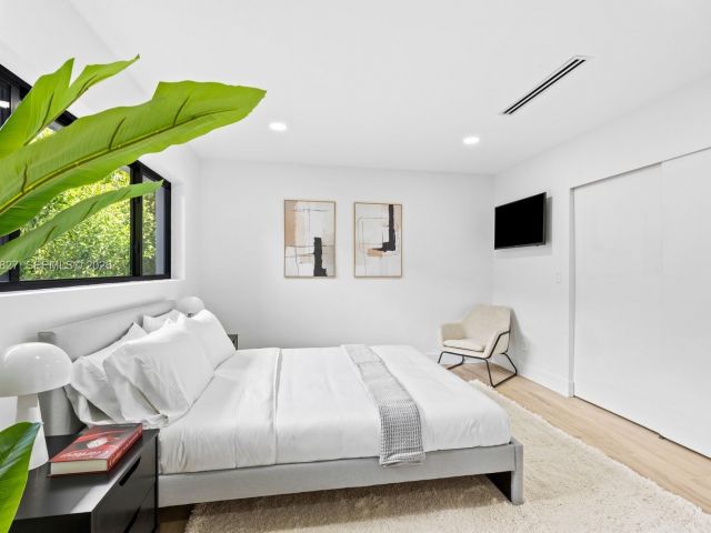 Home for sale at 85 W Shore Dr W - photo 7445262