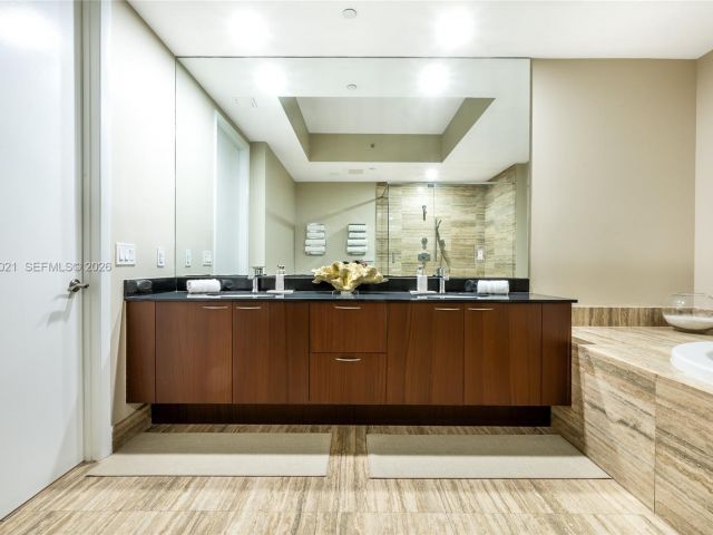 Apartment for rent  Unit #2303 - photo 7391225