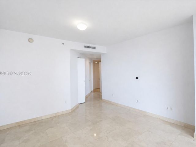 Apartment for sale  Unit #1603 - photo 7396037