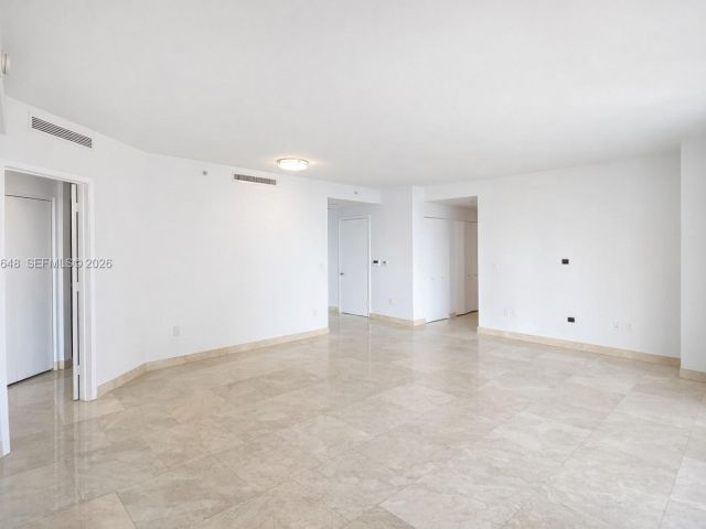 Apartment for sale  Unit #1603 - photo 7396047