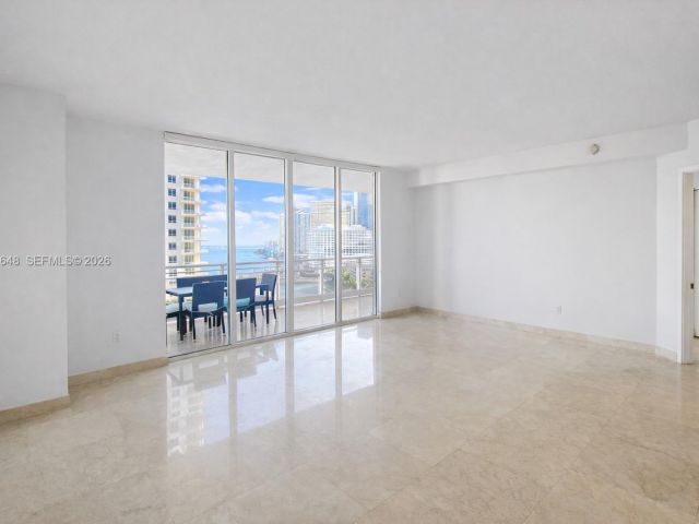 Apartment for sale  Unit #1603 - photo 7396049