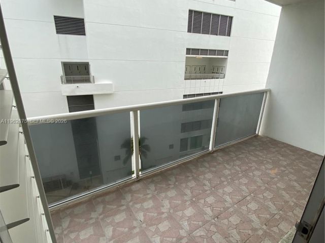 Apartment for sale  Unit #607 - photo 7470030