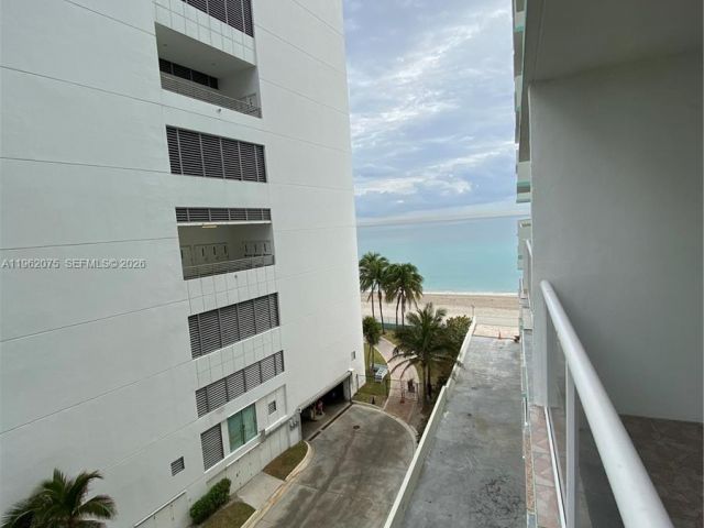 Apartment for sale  Unit #607 - photo 7470031