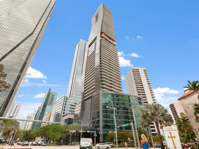 Apartment for sale  Unit #1604 - photo 7395411