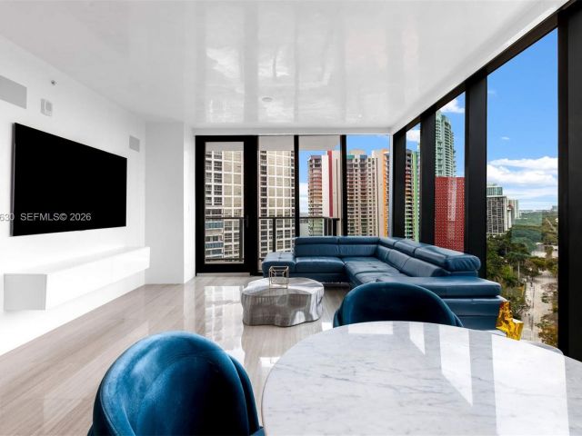 Apartment for sale  Unit #1604 - photo 7395425