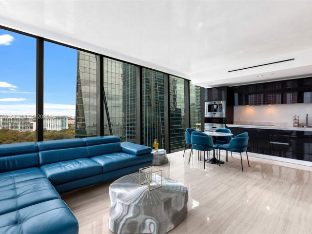 Apartment for sale  Unit #1604 - photo 7395427