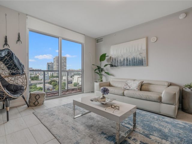 Apartment for sale  Unit #S-904 - photo 7393540